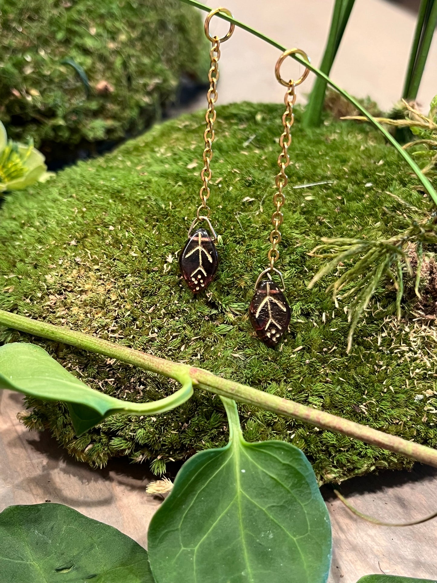 Phoebe | Drop Leaf charms