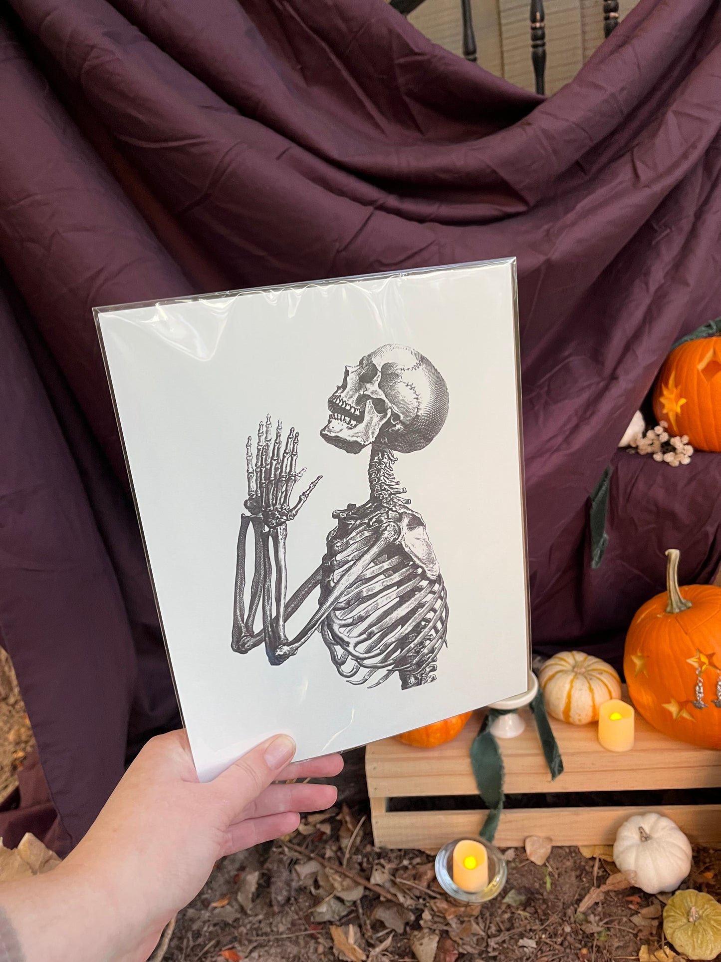 Vintage Print | Praying Skeleton