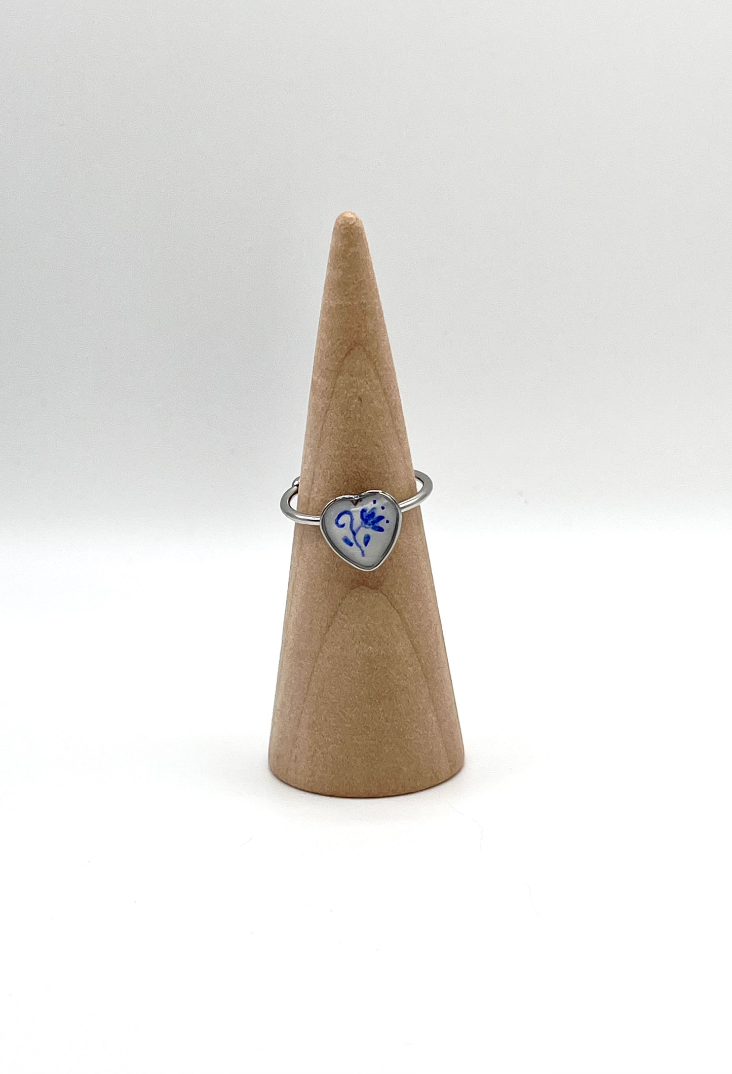 Margred "Delftware"  Handpainted Ring